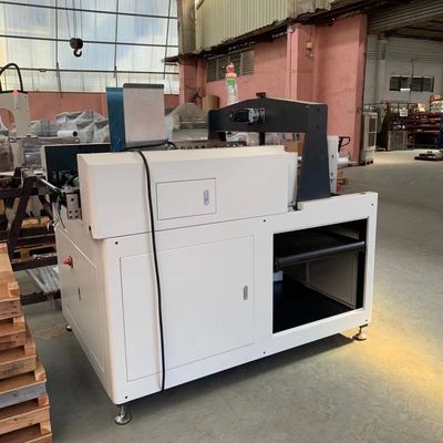Άκαμπτο κιβώτιο μηχανών 920kg συγκόλλησης κόλλας ταινιών γωνιών που κατασκευάζει τη μηχανή
